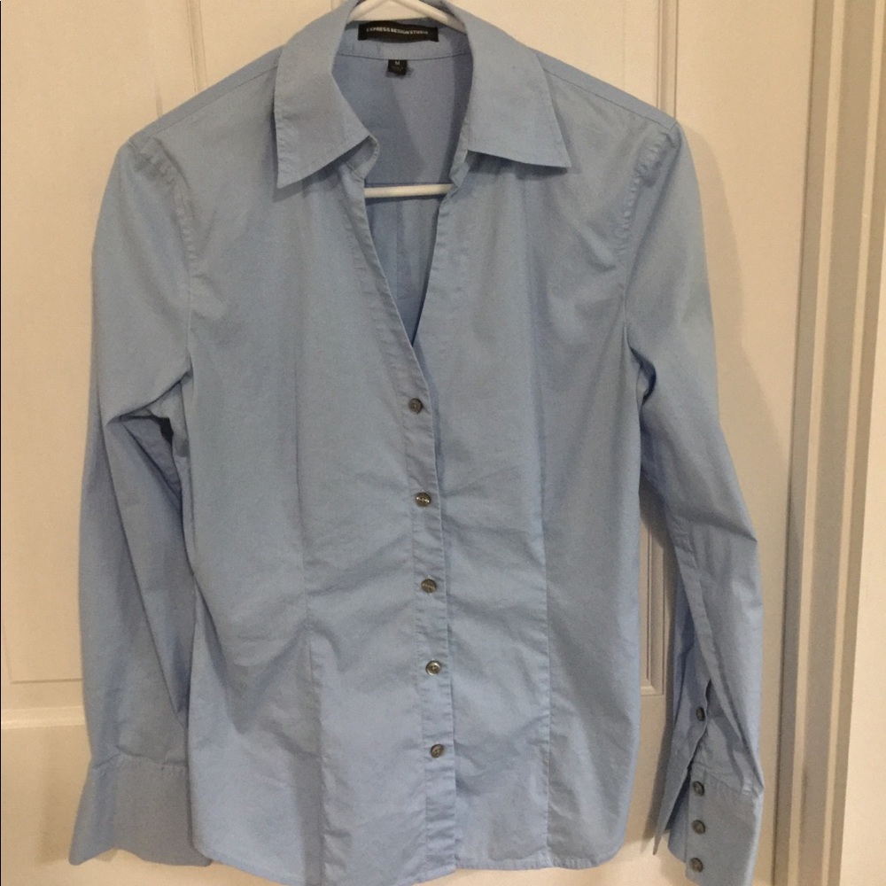 Ladies Express Shirt, size Medium